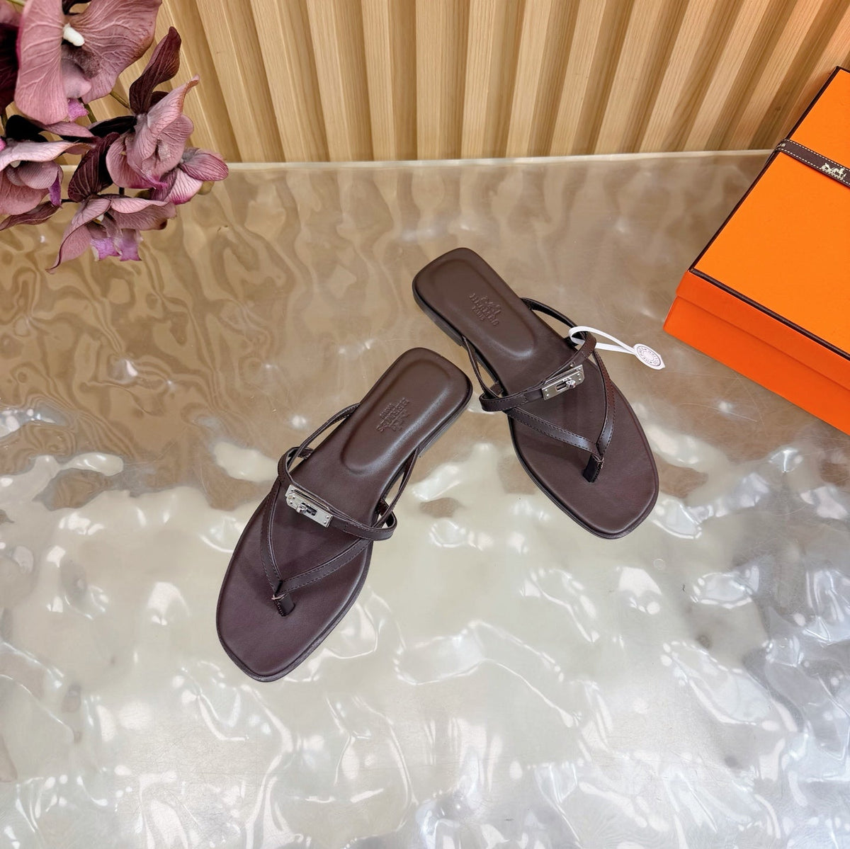 HM Miss Flip-Flops Chocolate Calfskin 589203