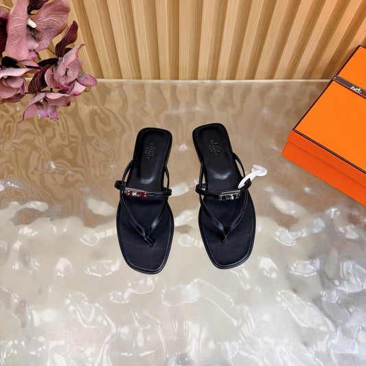 HM Miss Flip-Flops Black Calfskin 589205