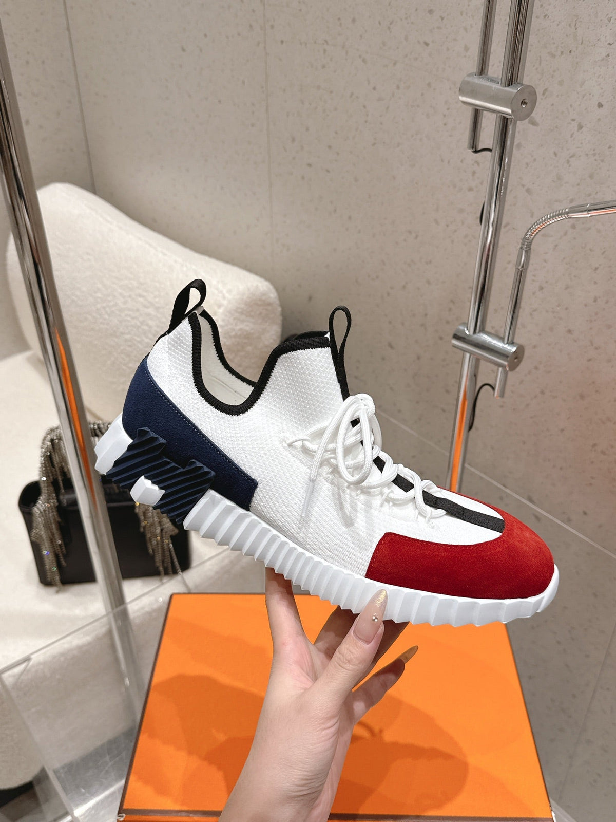 HM Lift Slip-On Sneaker White Red Dark Blue Fabric Suede 608252