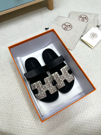 HM Chypre Sandal Black Off White Python Skin Pattern 618578