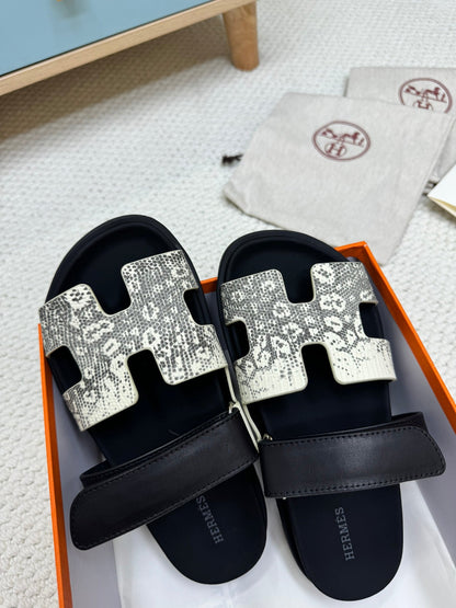 HM Chypre Sandal Black White Python Skin Pattern 618579