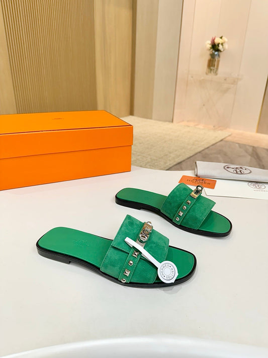 HM 26s Giulia Sandal In Green Suede And Calfskin Silver Hardware