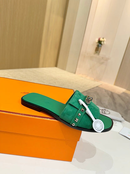 HM 26s Giulia Sandal In Green Suede And Calfskin Silver Hardware