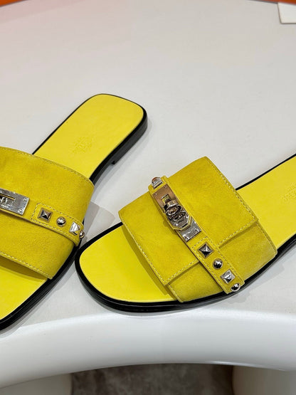 HM 26s Giulia Sandal In Yellow Suede And Calfskin Silver Hardware