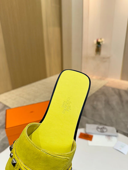 HM 26s Giulia Sandal In Yellow Suede And Calfskin Silver Hardware