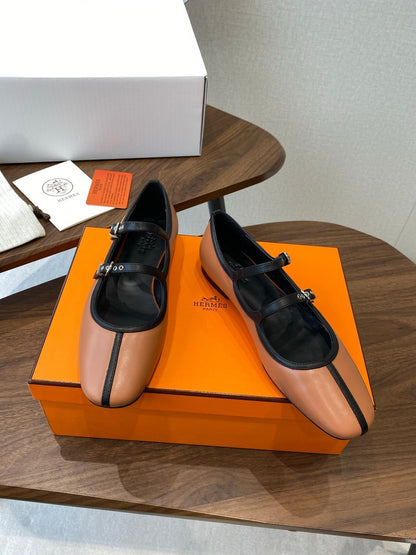 HM 25s Mary Jane Double Strap Camel Black Calfskin 422564