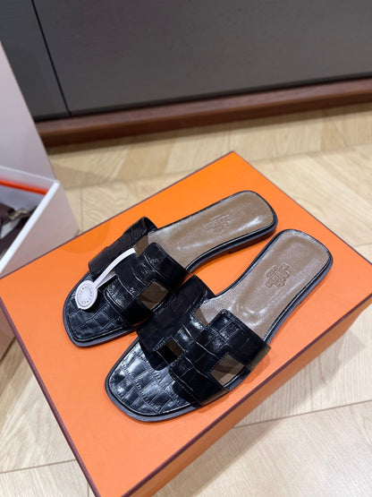 HM 25 Oran sandal Leather 245711