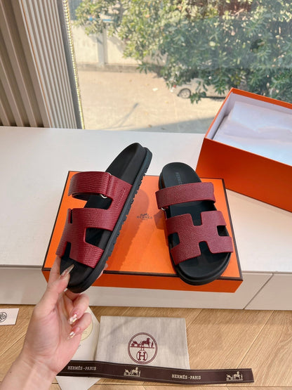 HM Chypre Sandal Blood Red Grained Calfskin 2027966