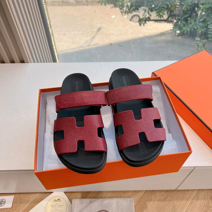 HM Chypre Sandal Blood Red Grained Calfskin 2027966