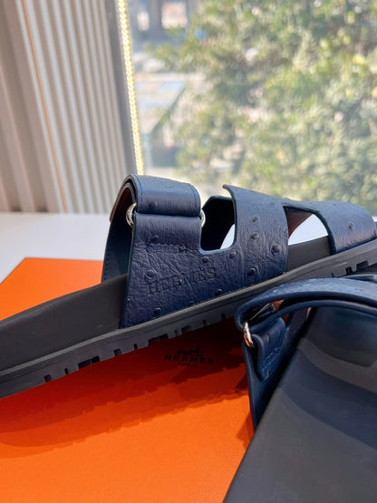 HM 26s Chypre Sandal In Black Grained Calfskin