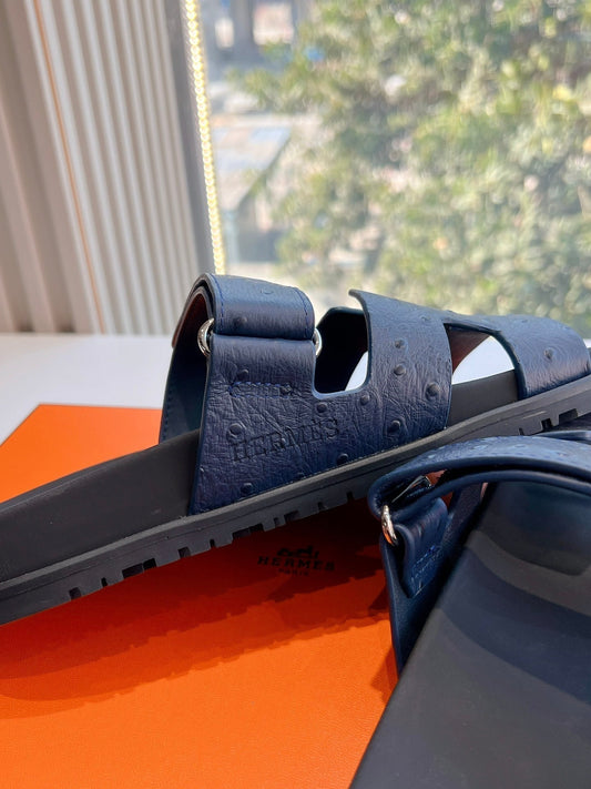 HM 26s Chypre Sandal In Black Grained Calfskin