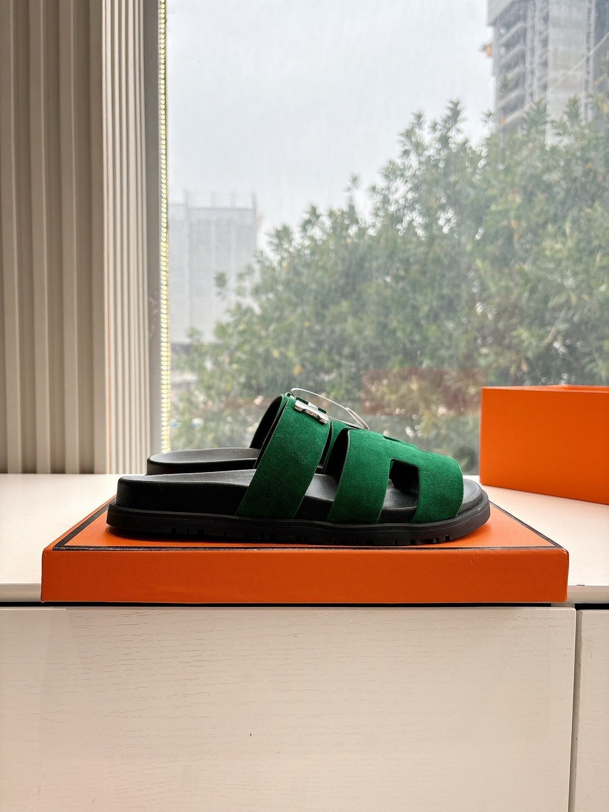 HM 25 Chypre Sandal Green Suede Calfskin Silver H