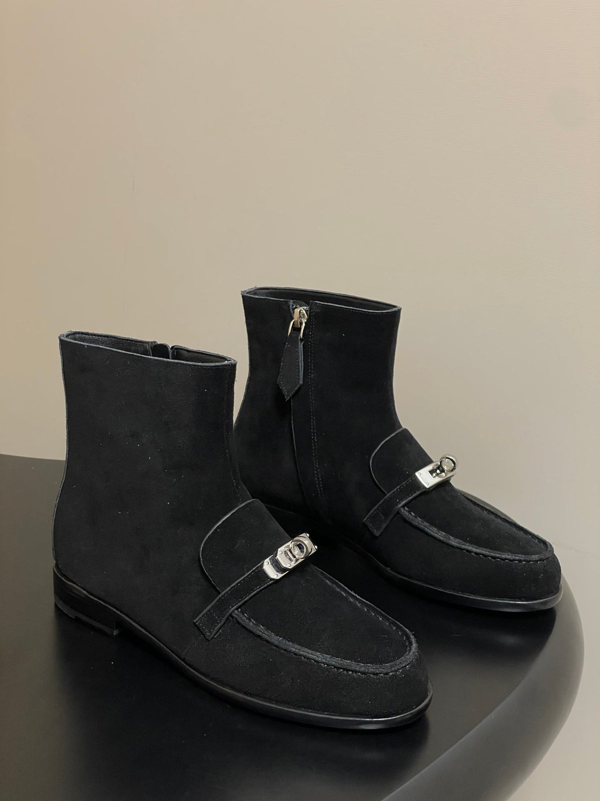 HM Short Boots 25mm Kelly Buckle Black Suede