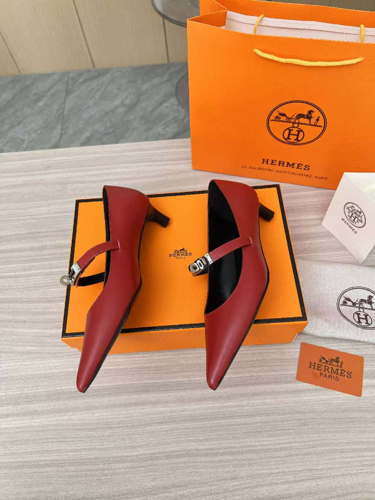 Kiara 40 pump Red Calfskin 214050
