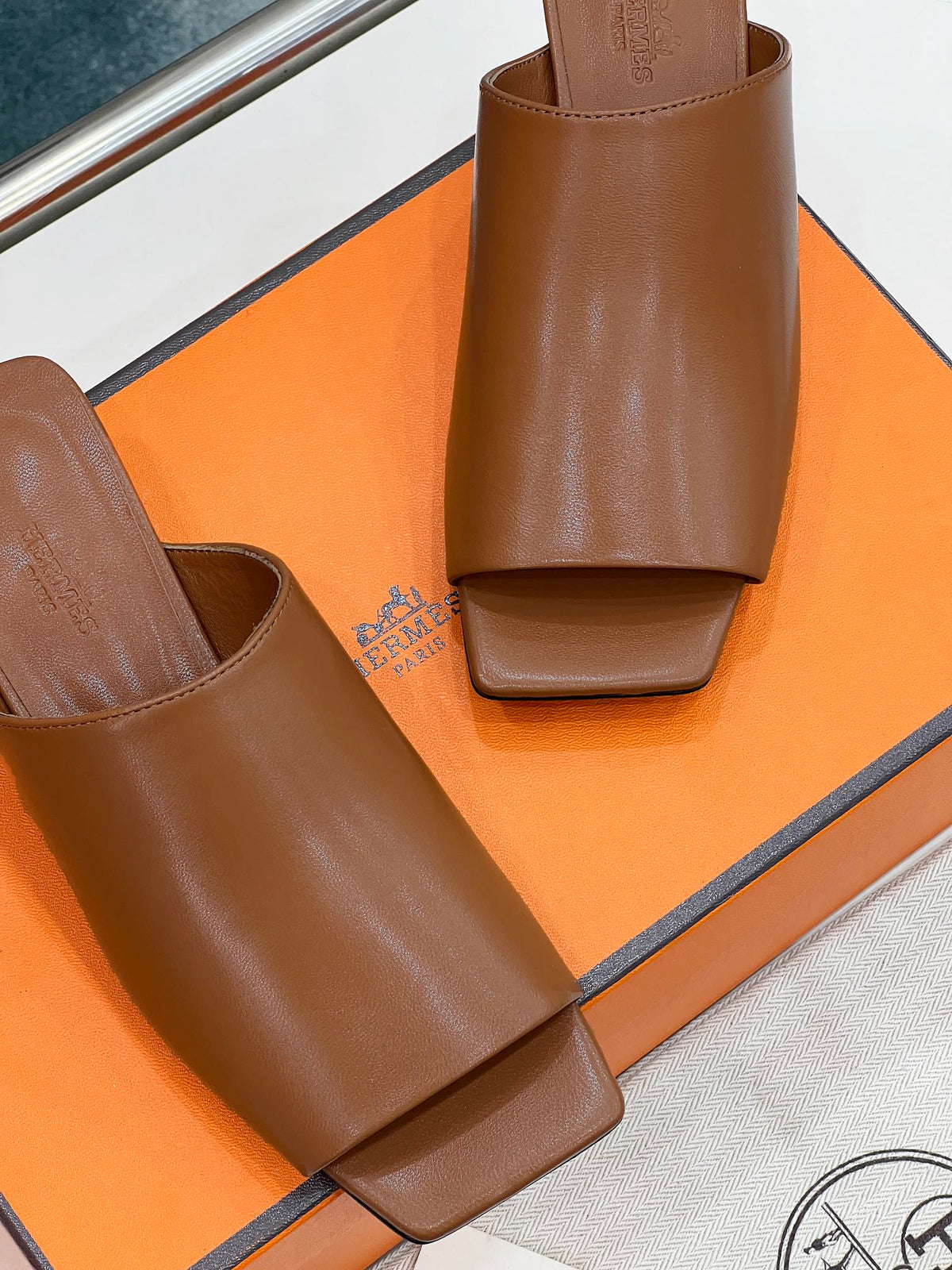 HM Idole Sandal In Bronze Brown Calfskin