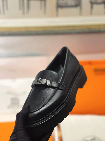 HM Icone Loafer In Black Calfskin 100111