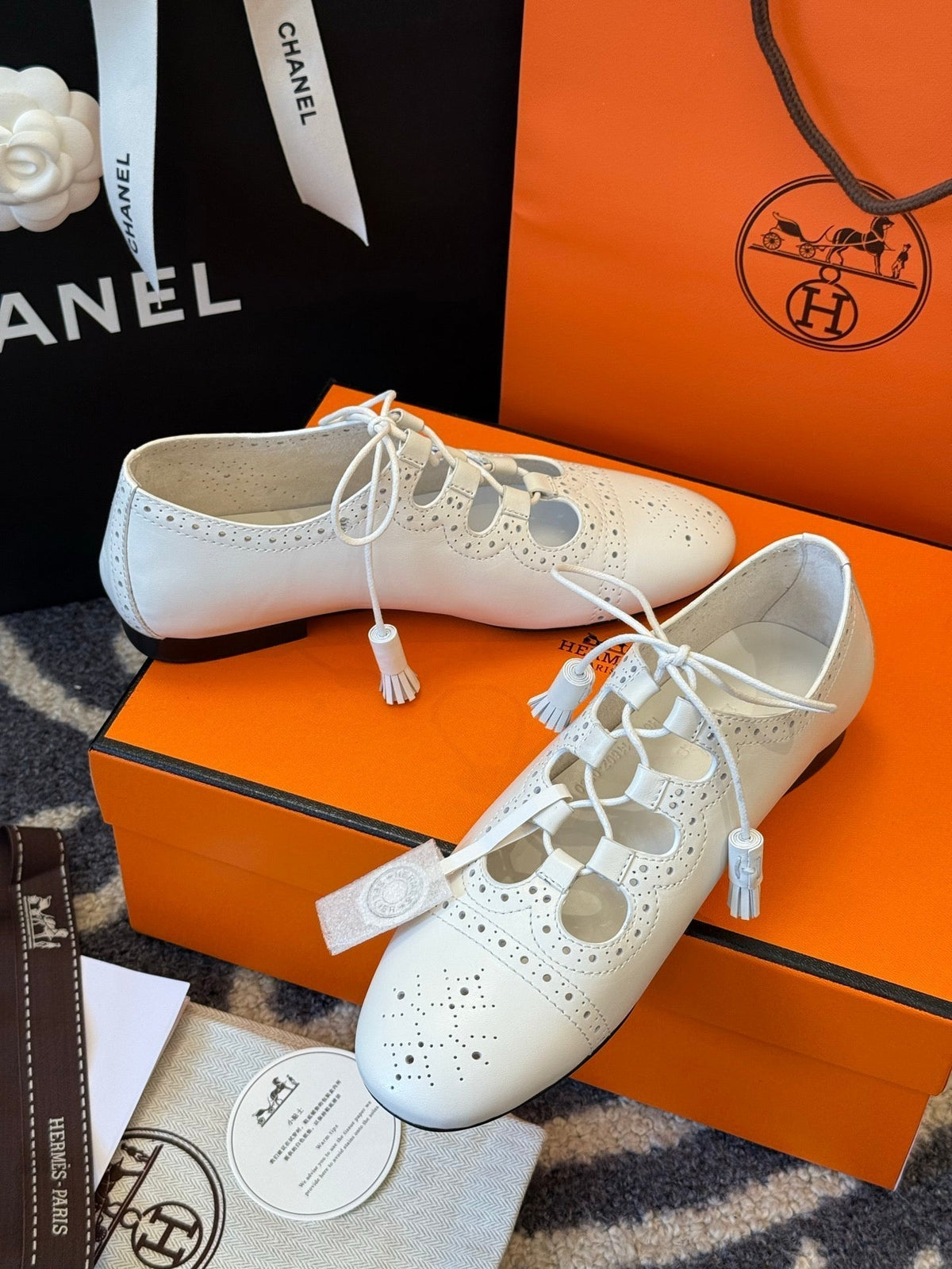 HM 25 Marry Jane White Lambskin 347840