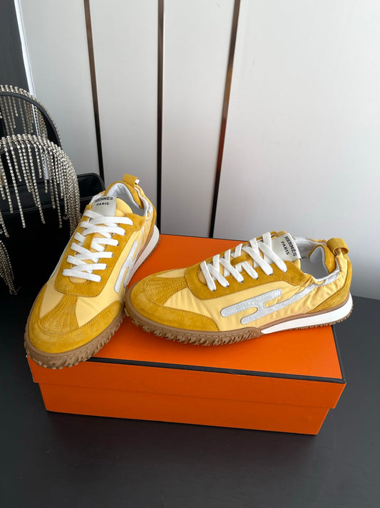 HM Jet Sneaker Yellow Suede 739993