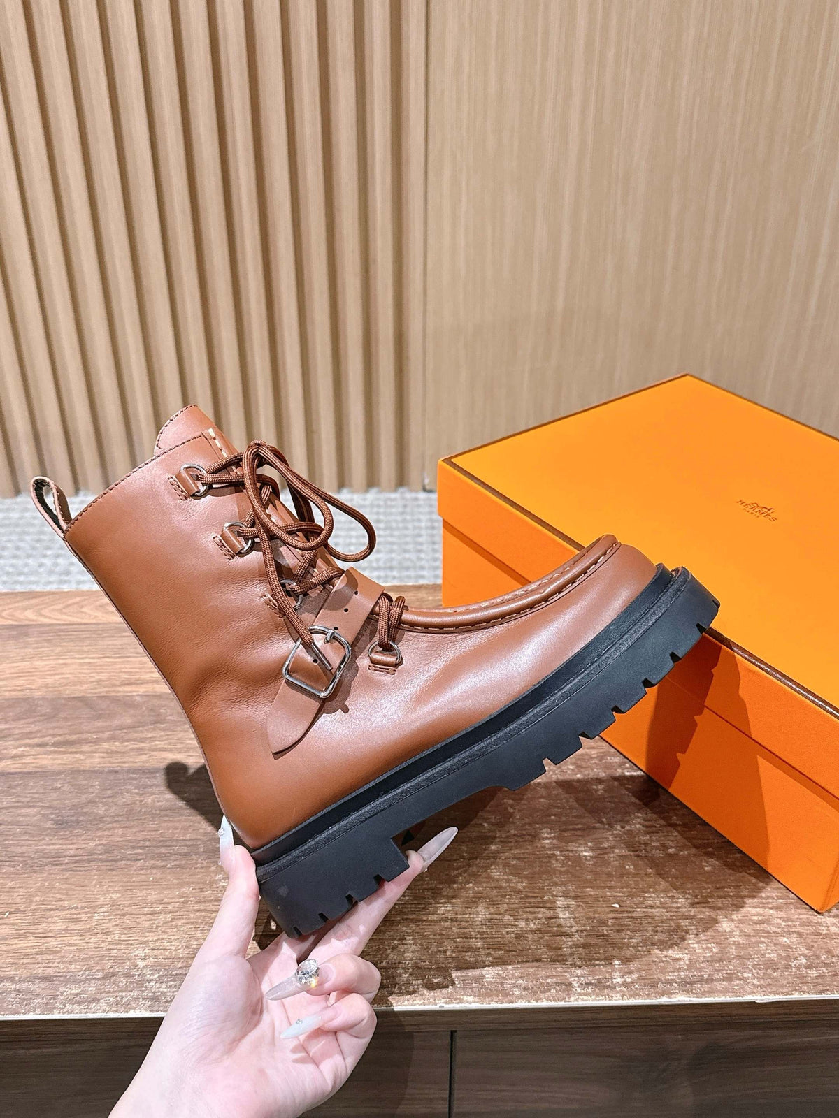 HM 25 Boots Brown Black Calfskin 512538