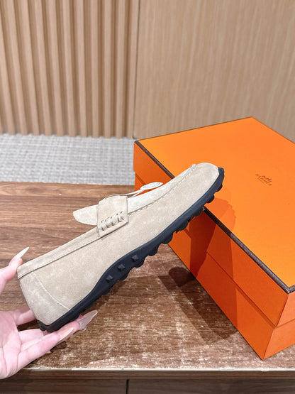 HM Lazy Loafers Soft Cream Suede 553761
