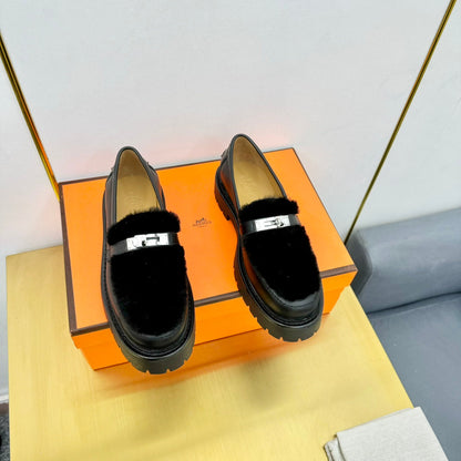 HM Icone Loafer Black Shearling Clalfskin