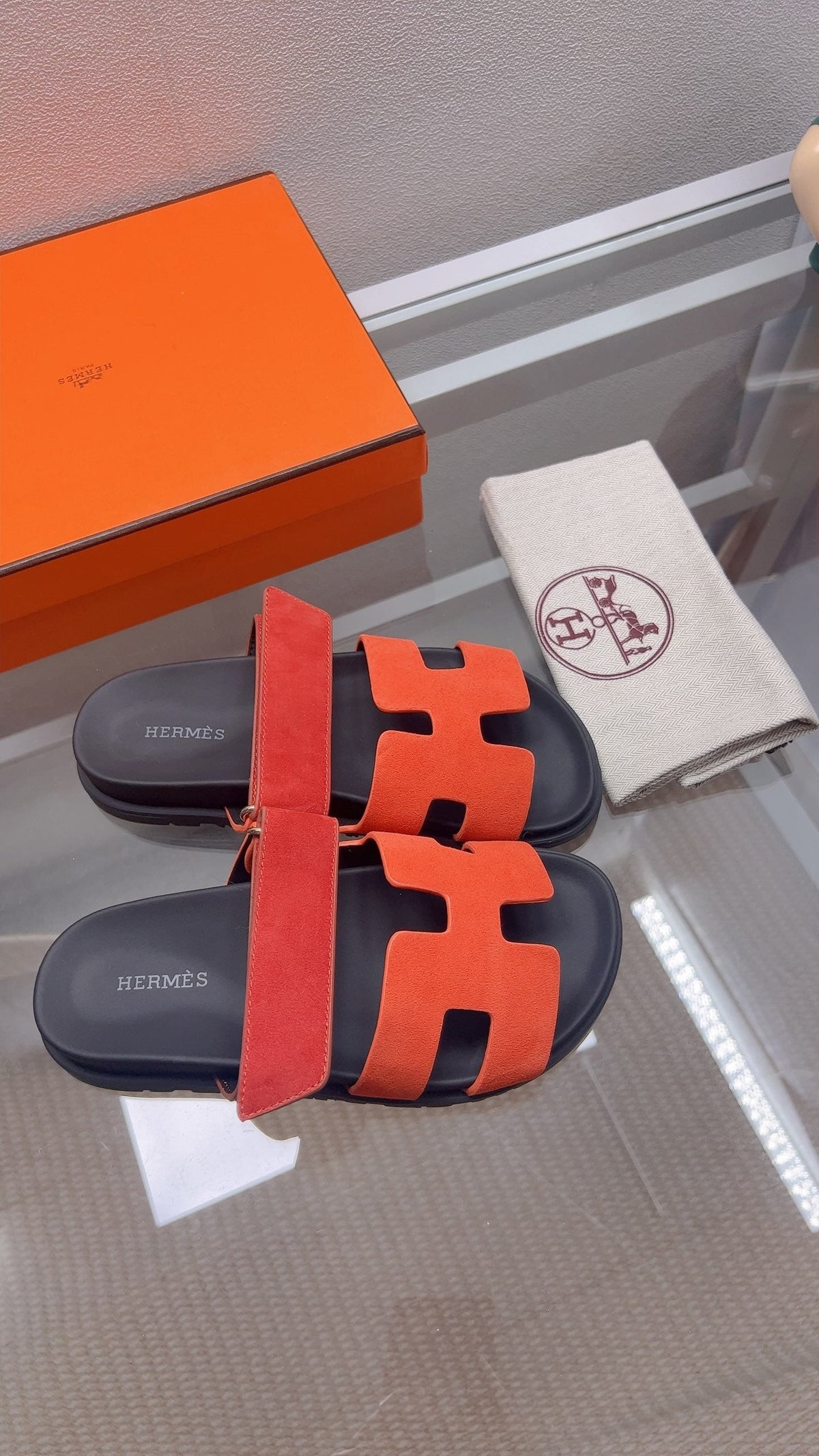 HM Chypre Sandal Red Orange Suede 827515