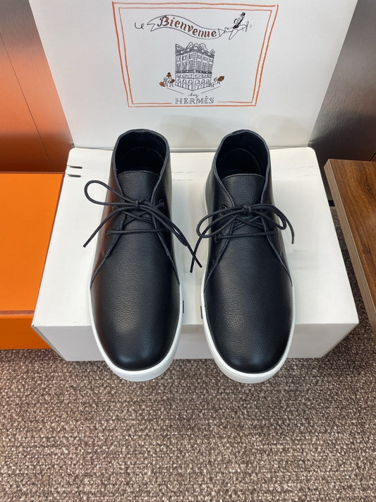 HM 25 Klicker Sneaker Black Calfskin 373020