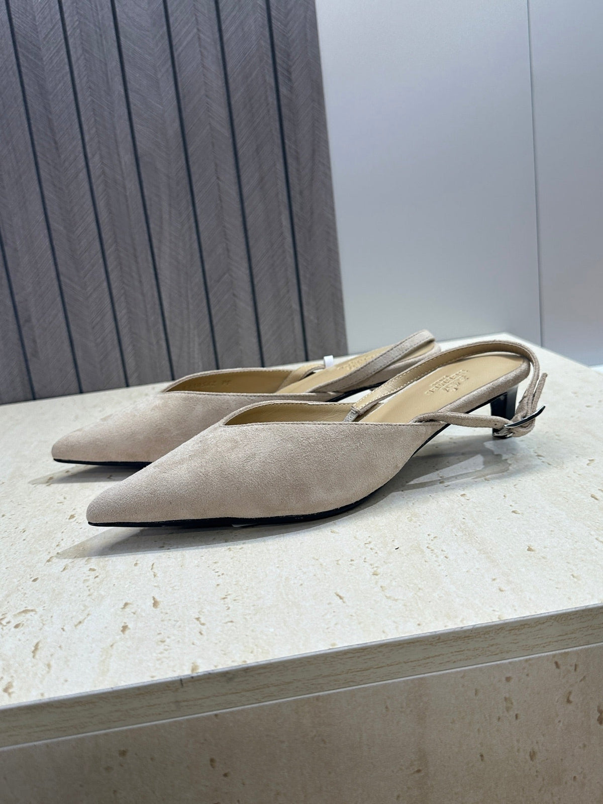 HM Nicoletta Slingback 4cm Khahi Suede 830188
