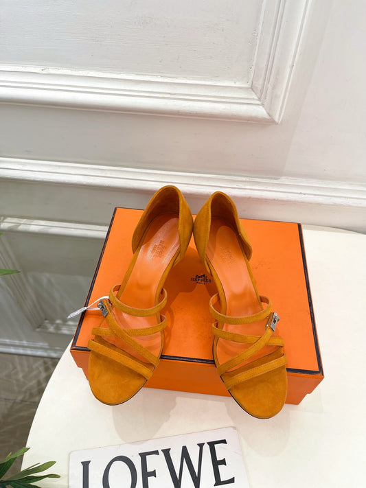 HM Lipstick 65 Sandals Orange Suede 536144