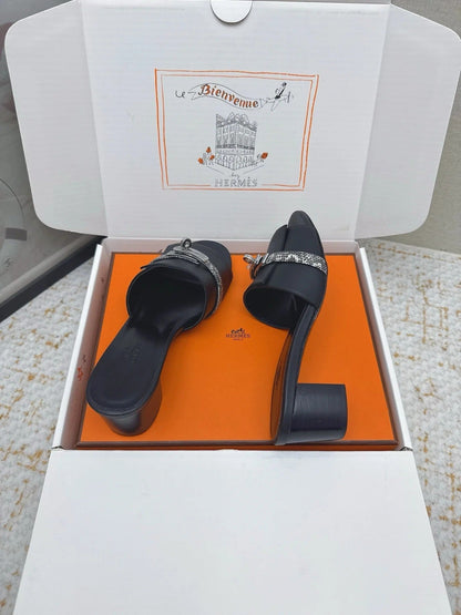 HM 26ss Oasis Sandals 50 Black Cowhide Sliver Buckle 625156