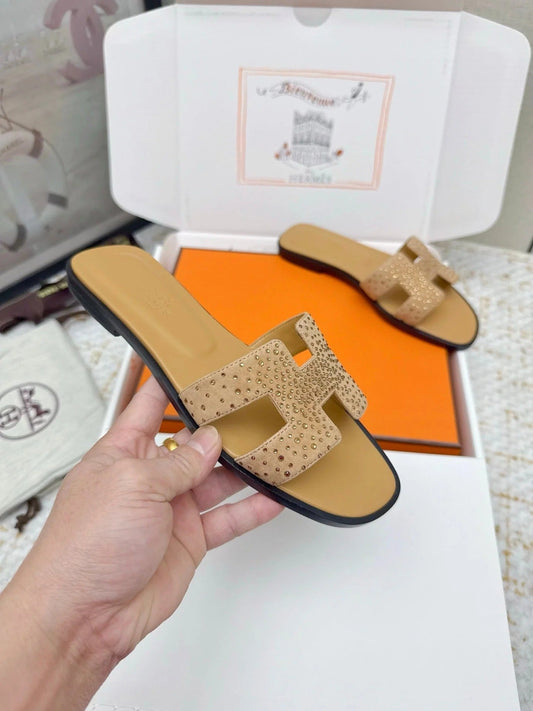 HM 26ss Oran Sandals Beige Gold Crystal Suede Cowhide 625254