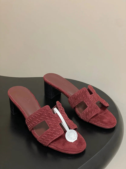HM 25S ORAN HIGH‑HEEL SANDAL IN DARK RED SUEDE AND LAMBSKIN