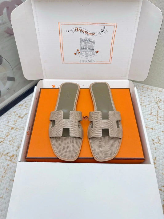 HM 26ss Oran Sandals Beige Olive Green Cowhide 625039