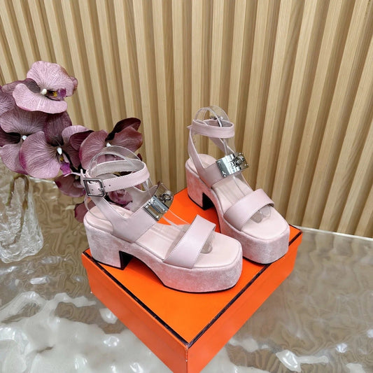HM 25S CLASSIC WEDGE SANDALS 70 MM IN LIGHT PINK LAMBSKIN WITH SILVER HARDWARE