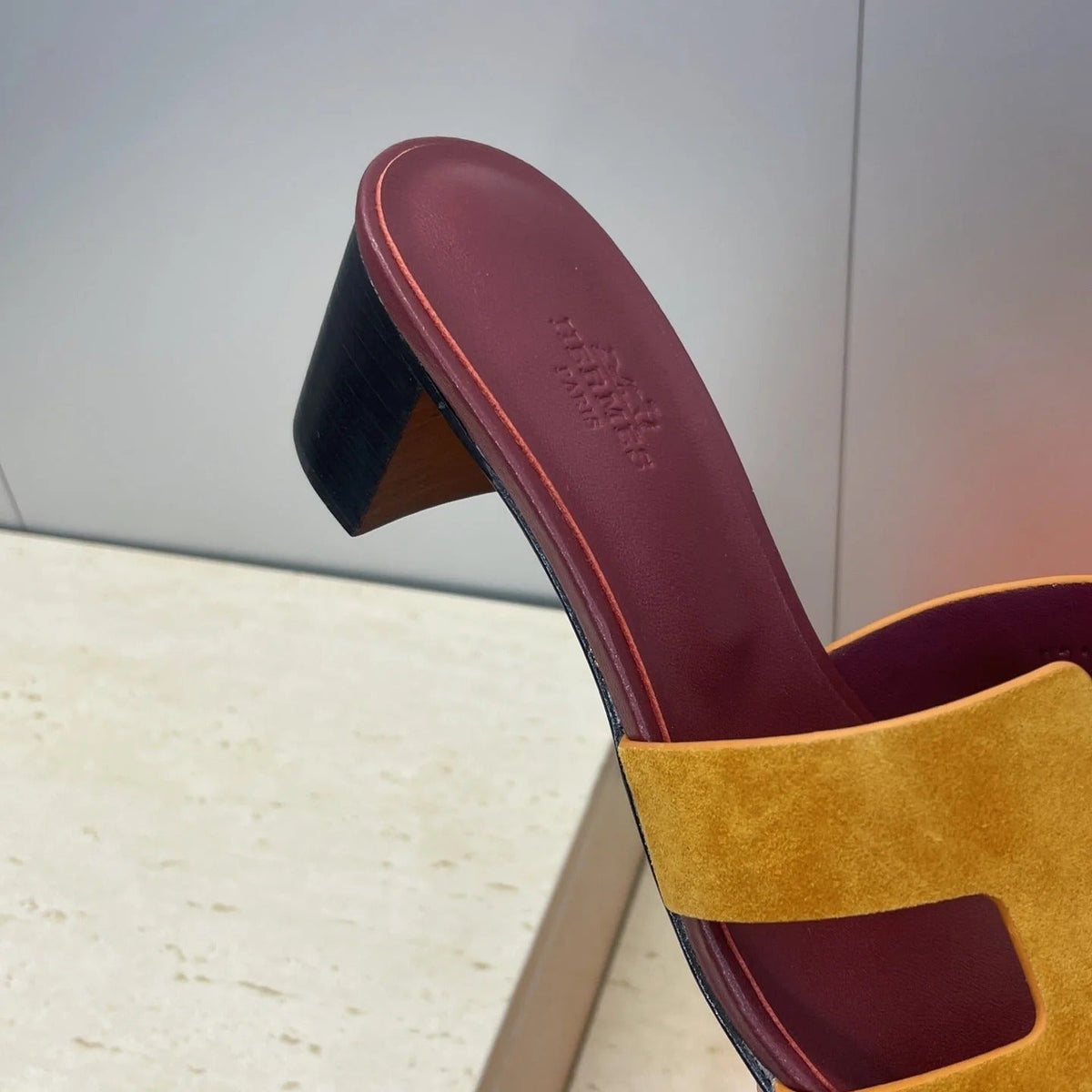 HM 26ss Oran Sandals 45 Burgundy Yellow Suede Cowhide 607215