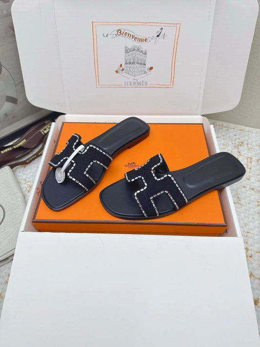 HM 26ss Oran Sandals Black Suede Sheepskin 625238