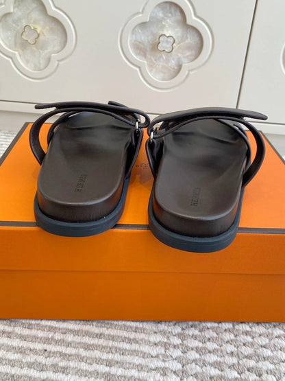 HM 2026 Velcro Slippers Dark Chocolate Sheepskin 667464