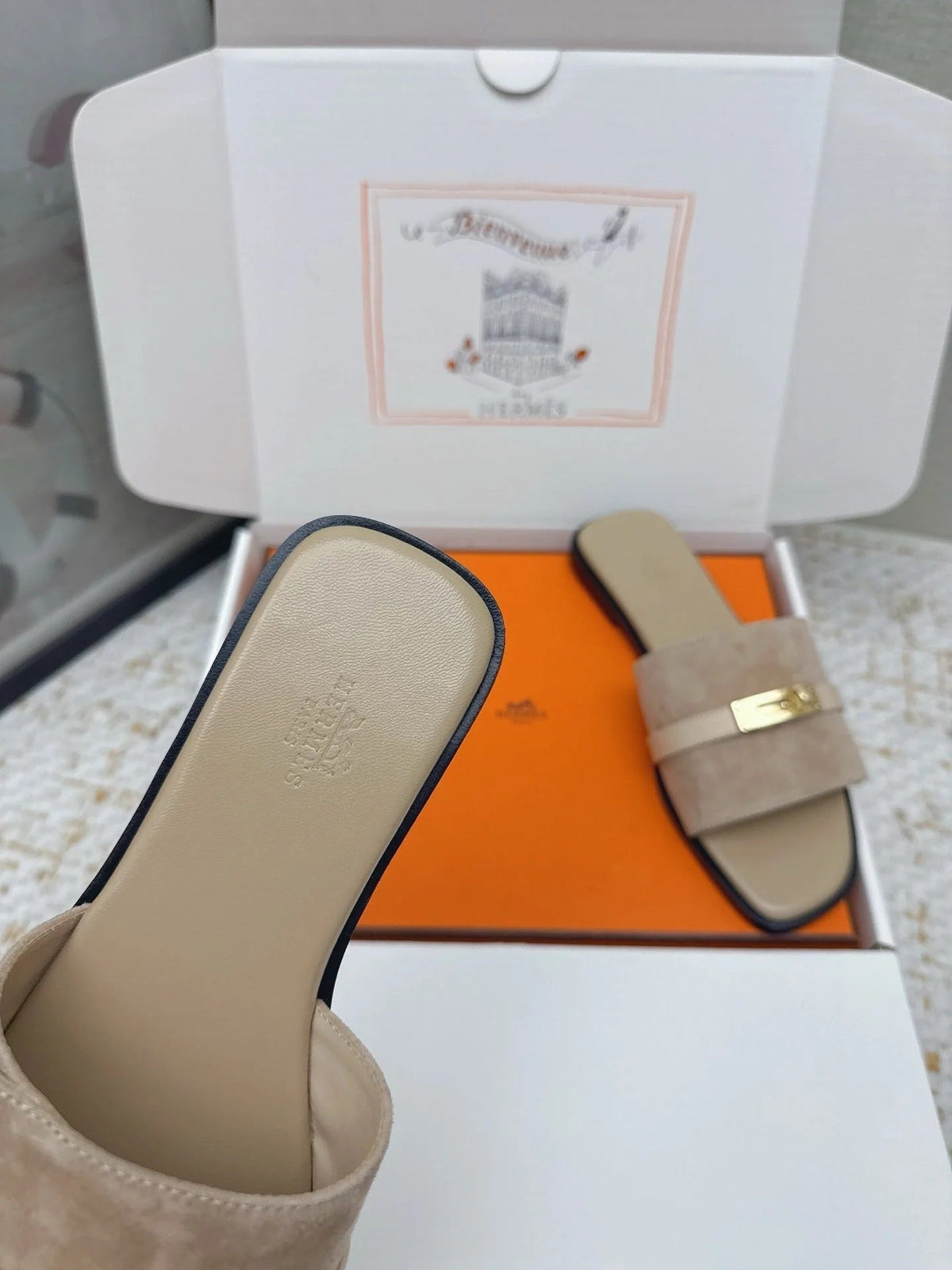 HM 26ss Oasis Sandals Taupe Suede Cowhide 625145