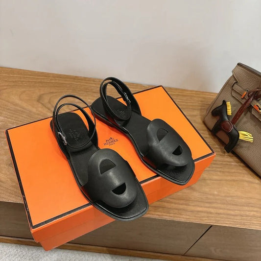 HM 26ss Flat Sandal Black Calfskin 638412