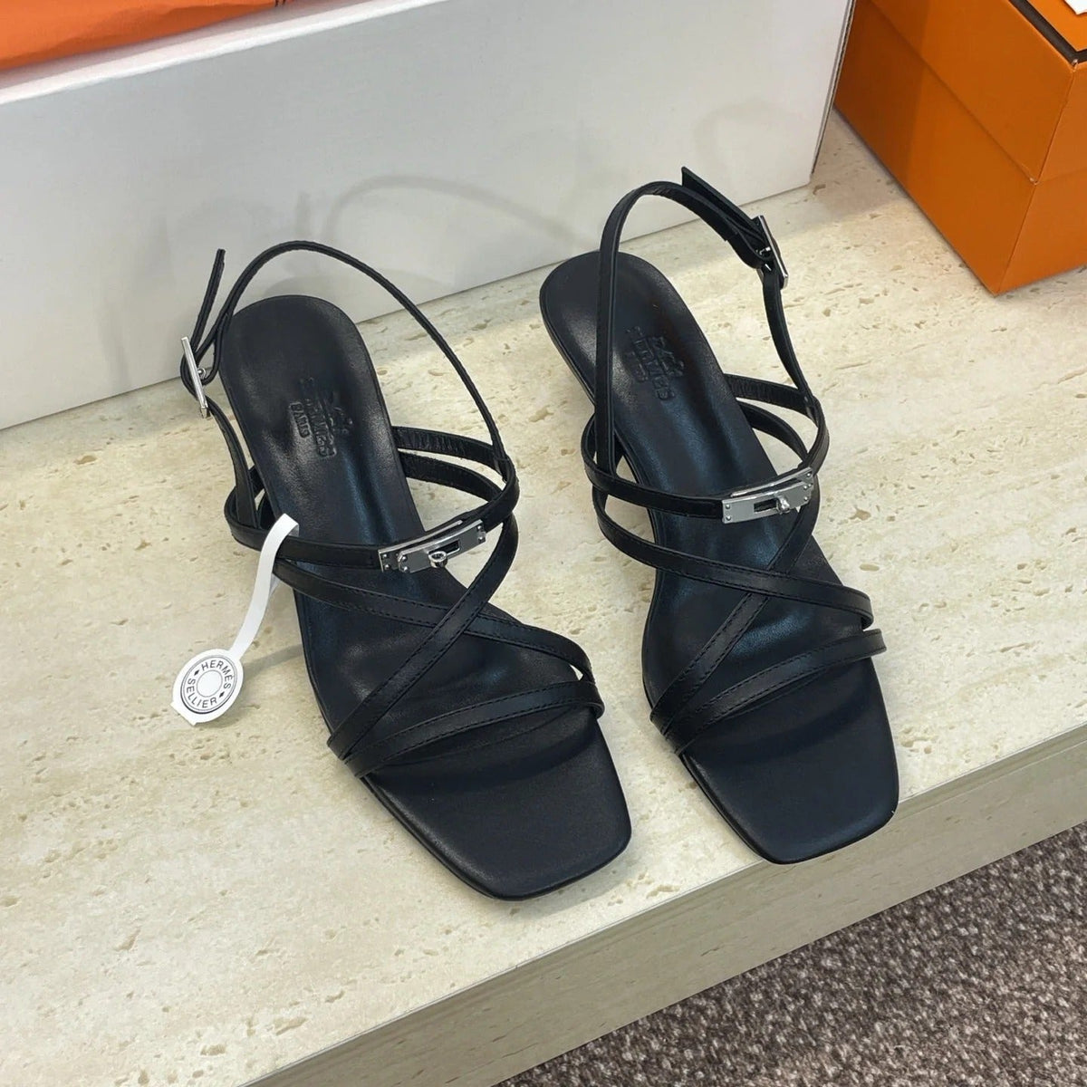 HM 26ss Kelly Sliver Buckle Sandals 40 Black Calfskin 607170