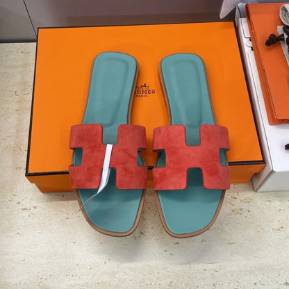 HM 26ss Oran Sandals Turquoise Red Suede Cowhide 607206